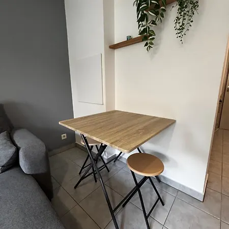 En Rez-de-jardin Securise A *